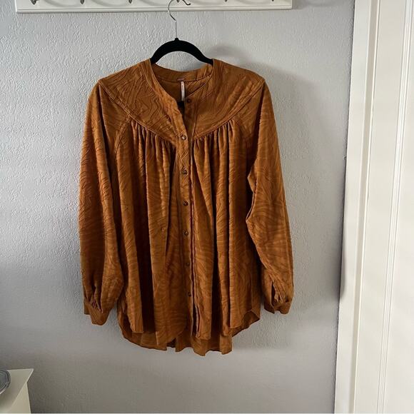 Free People Can't Stop Dreaming Button Down Tunic - Picture 5 of 9